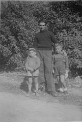 FAMILLE MON FRERE ET SON AMI BLAS